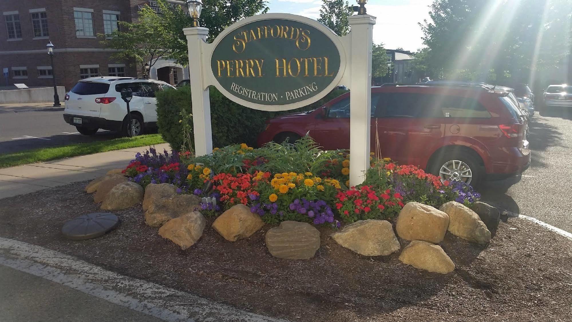 Perry Hotel Petoskey Buitenkant foto